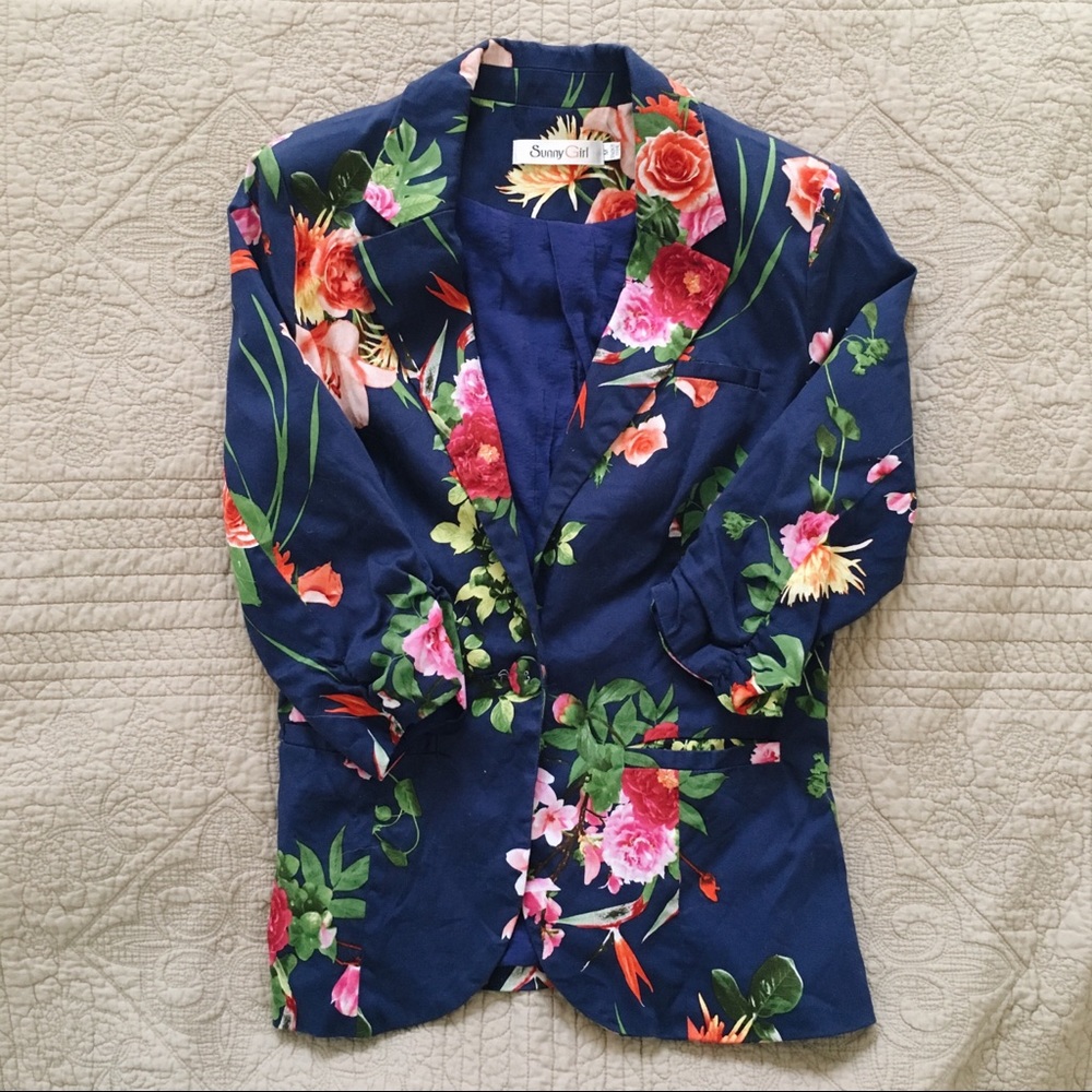 🌺 Royal Blue Floral Blazer 🌺